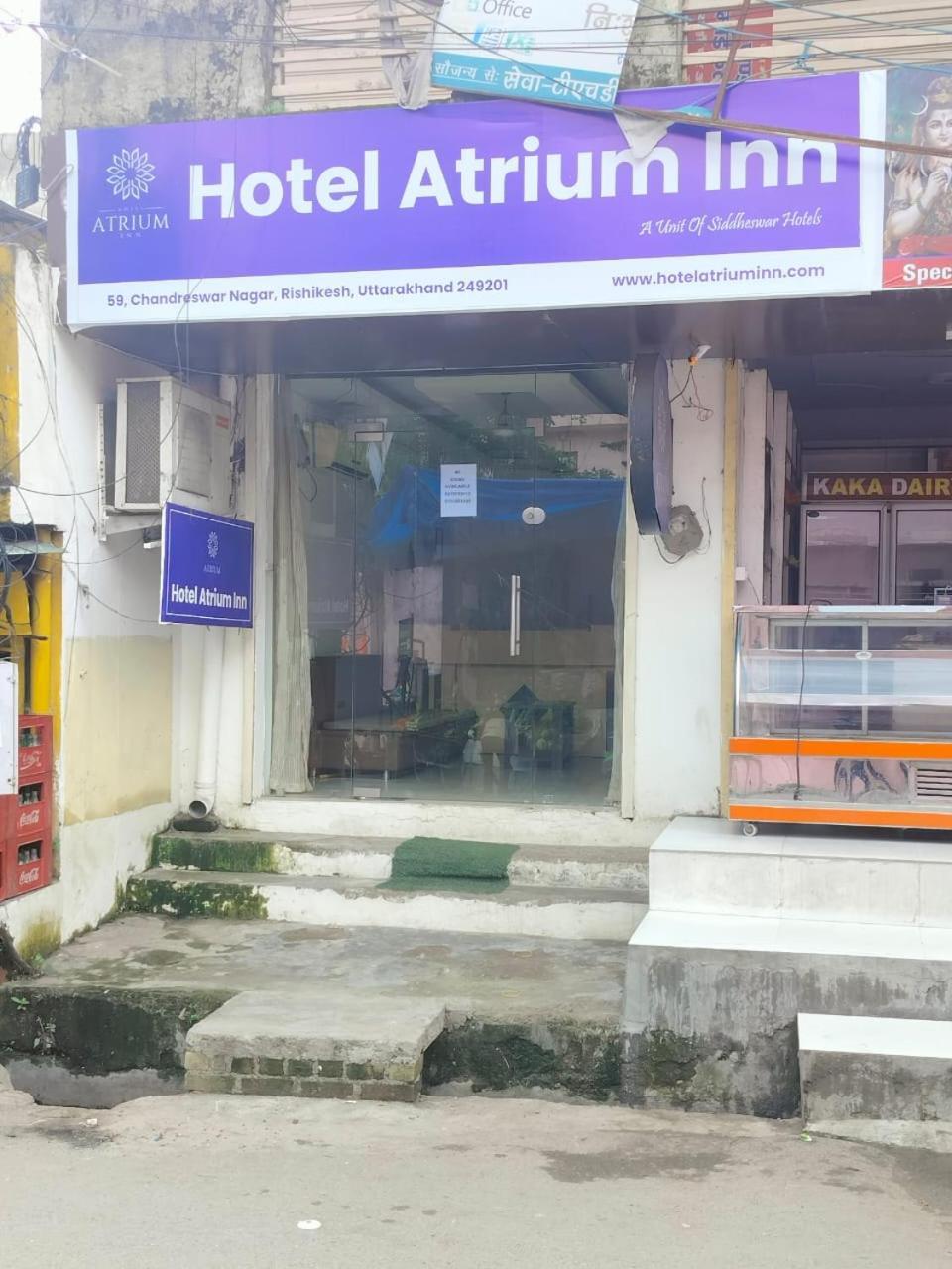 Hotel Atrium Inn Rishīkesh Exteriör bild